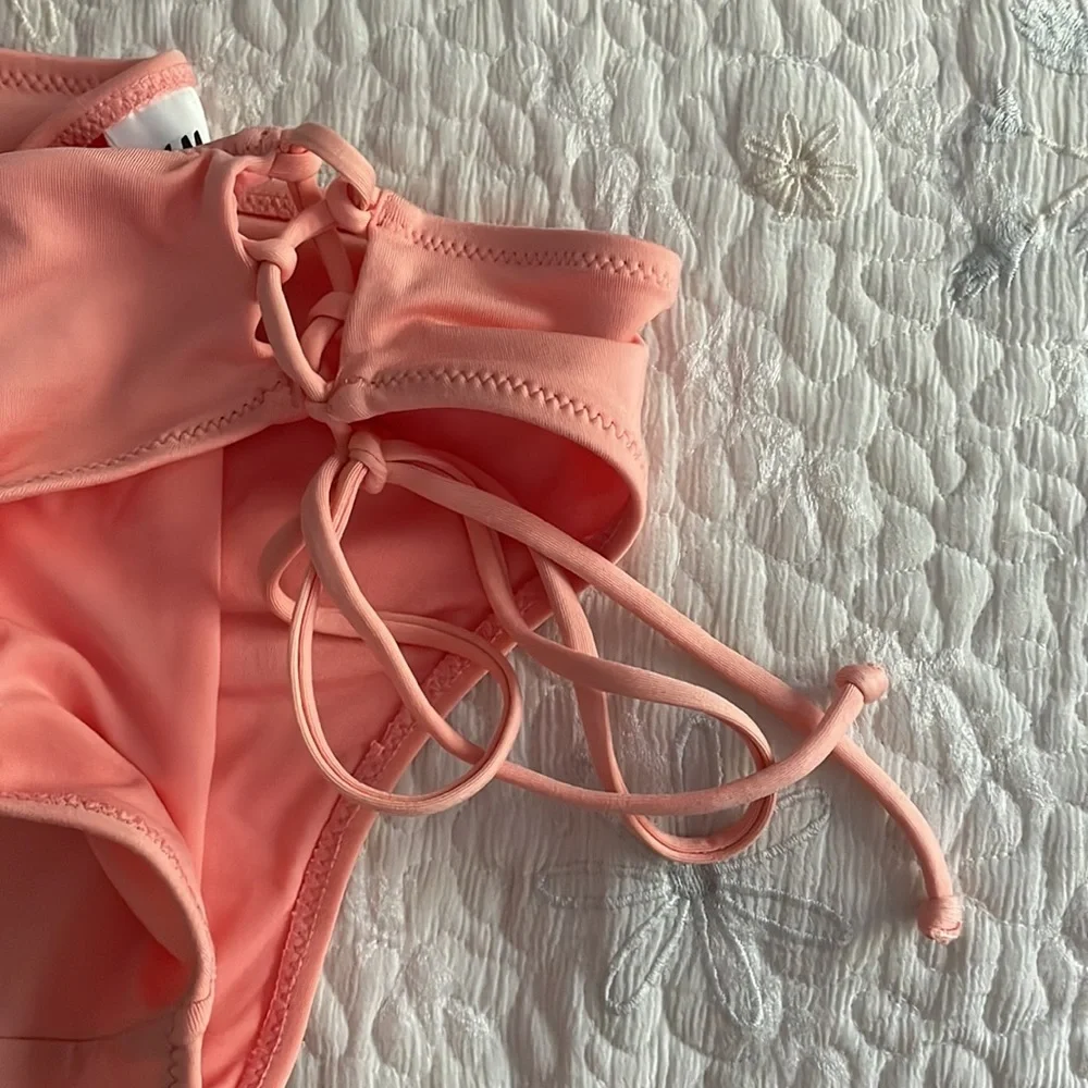 Bikini Set - Picture 4 of 6